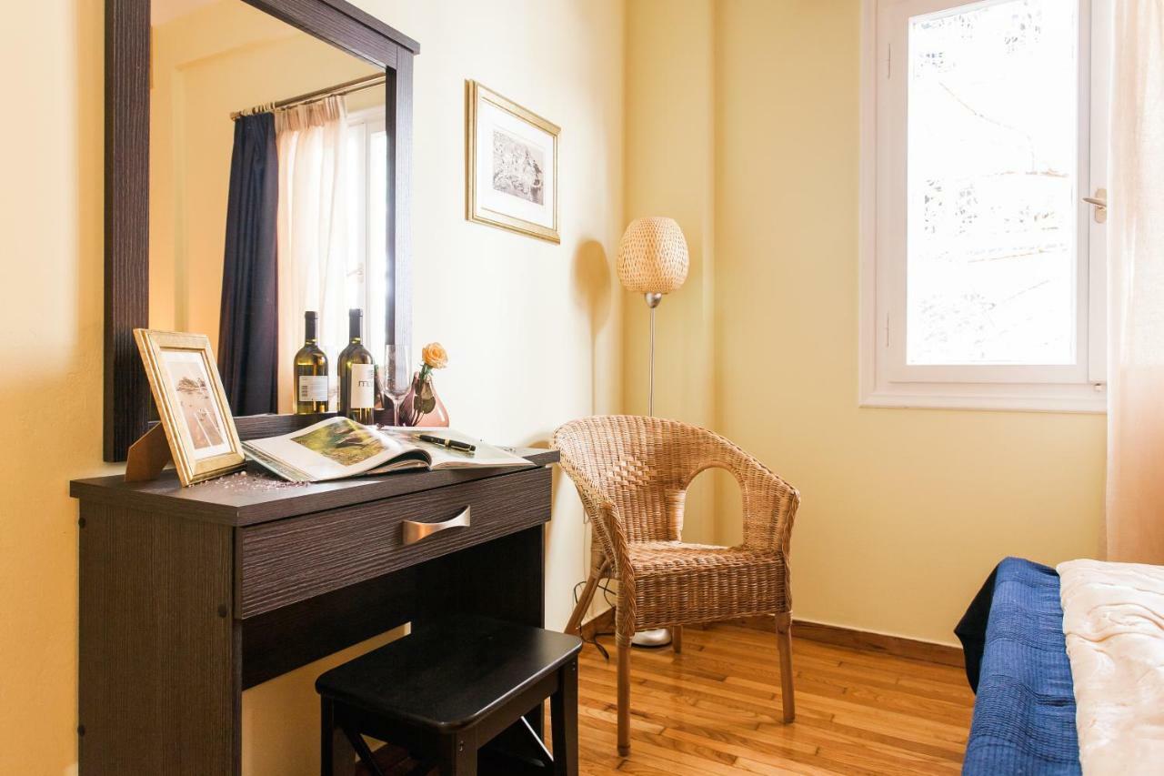 Central, Quiet, Cozy, Very Clean Private Apartment Close To Acropolis Atena Exterior foto